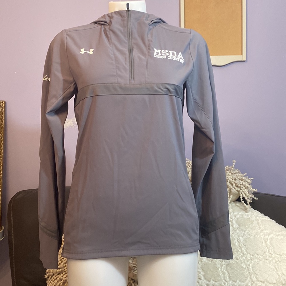 Under Armour size XS